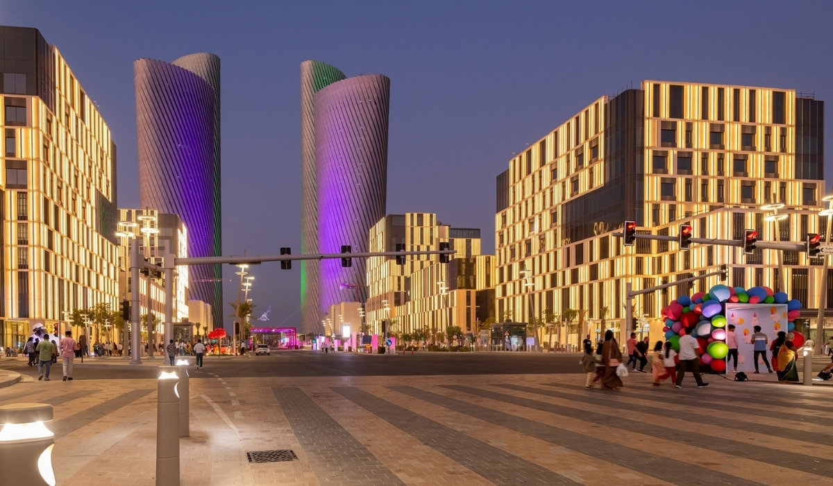 Lusail Boulevard Street Closed for Maintenance